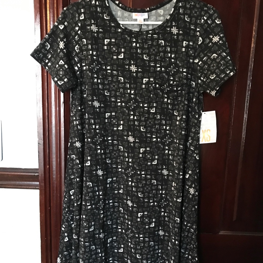 Lularoe Carly